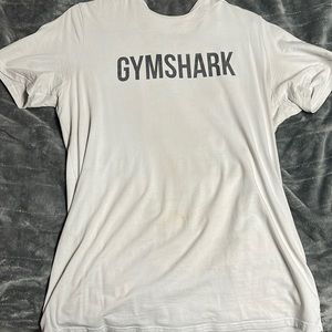 Gray gymshark shirt